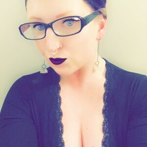 Meet your Posher, Rae